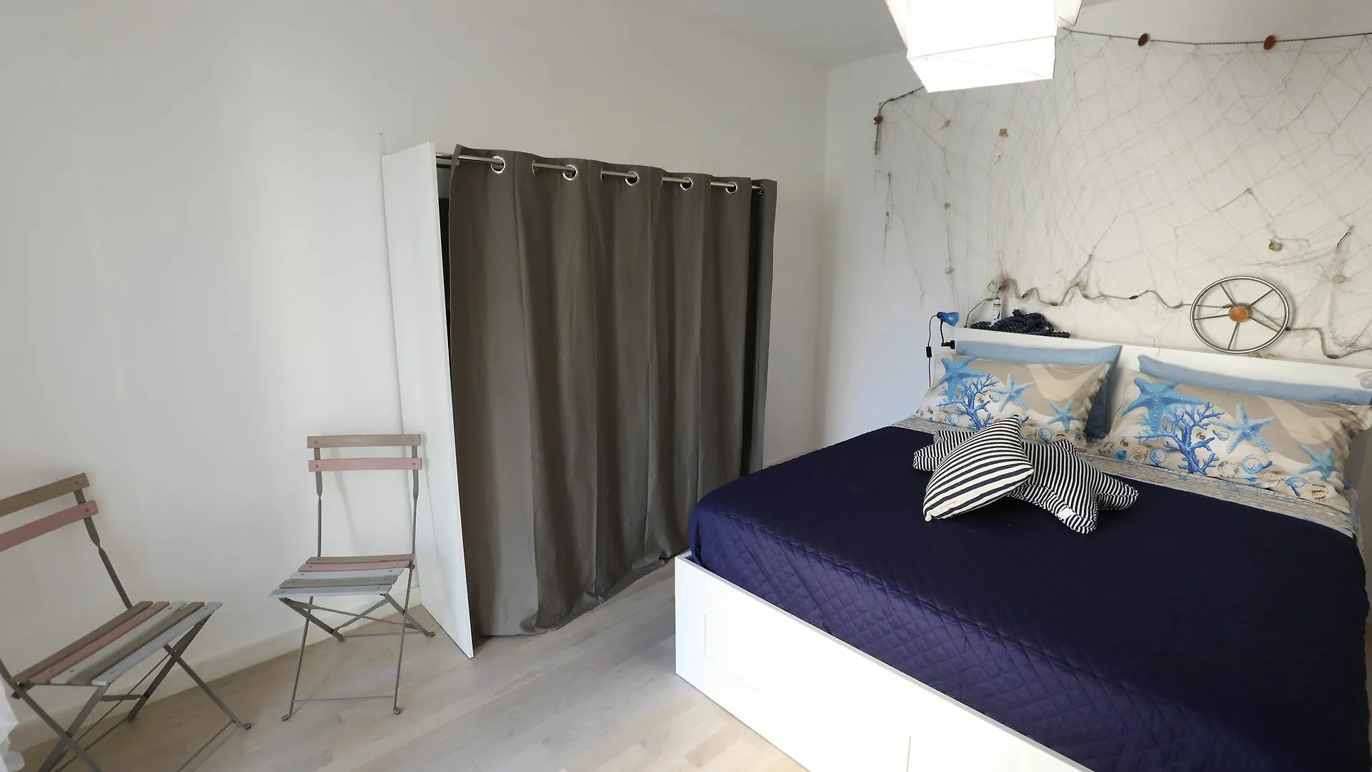 La Casa Del Pescatore Alla Kalsa Palermo 0*,  Itálie